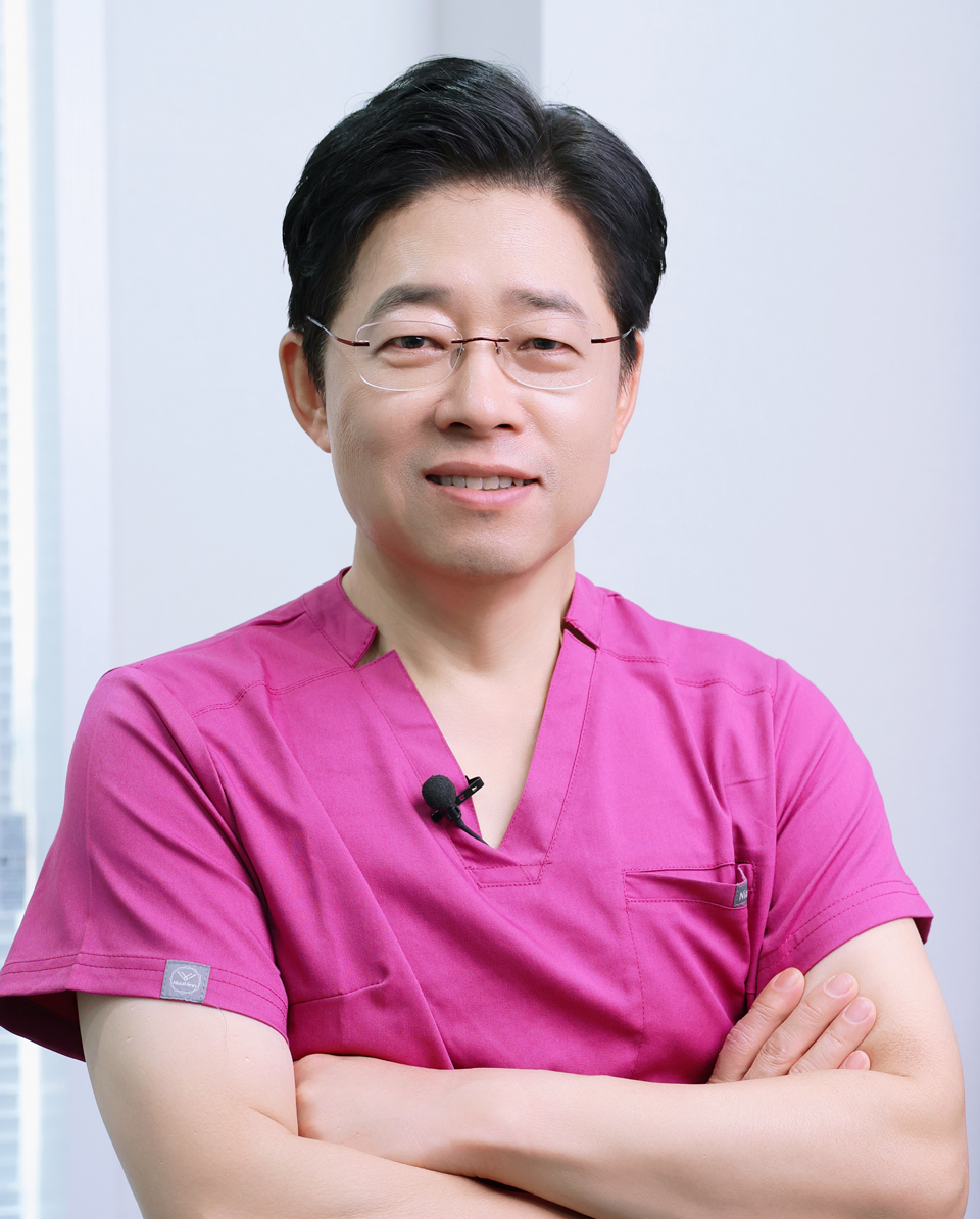 팽팽클리닉 전문의 조민영 대표원장 이미지